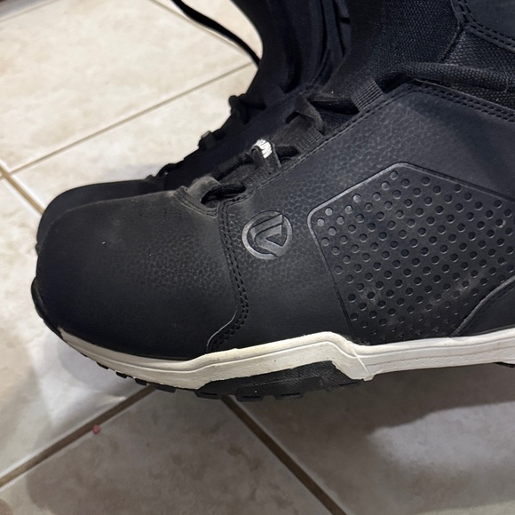 Flow Vega Snowboarding Boots – Black/Orange – Lightly Used - Picture 12 of 15